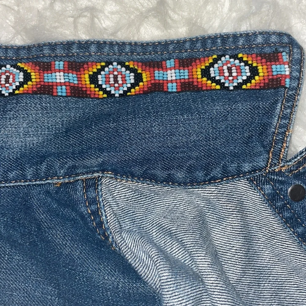 Lauren Jeans Co. Southwestern Style Beadwork Trucker Jacket, Size Small - Picture 9 of 17